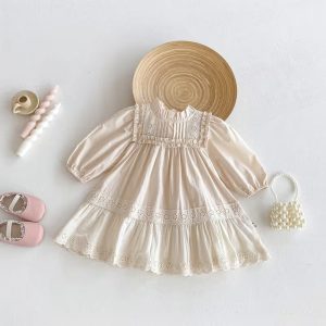 Casual Dress with Ruffled Lace Collar