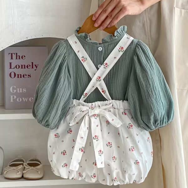 2 Pieces Set Versatile Doll Collar Fragmented Blouse Top + Green Strap Fluffy Skirts