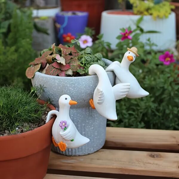 3pcs Duck Statue Planter Set